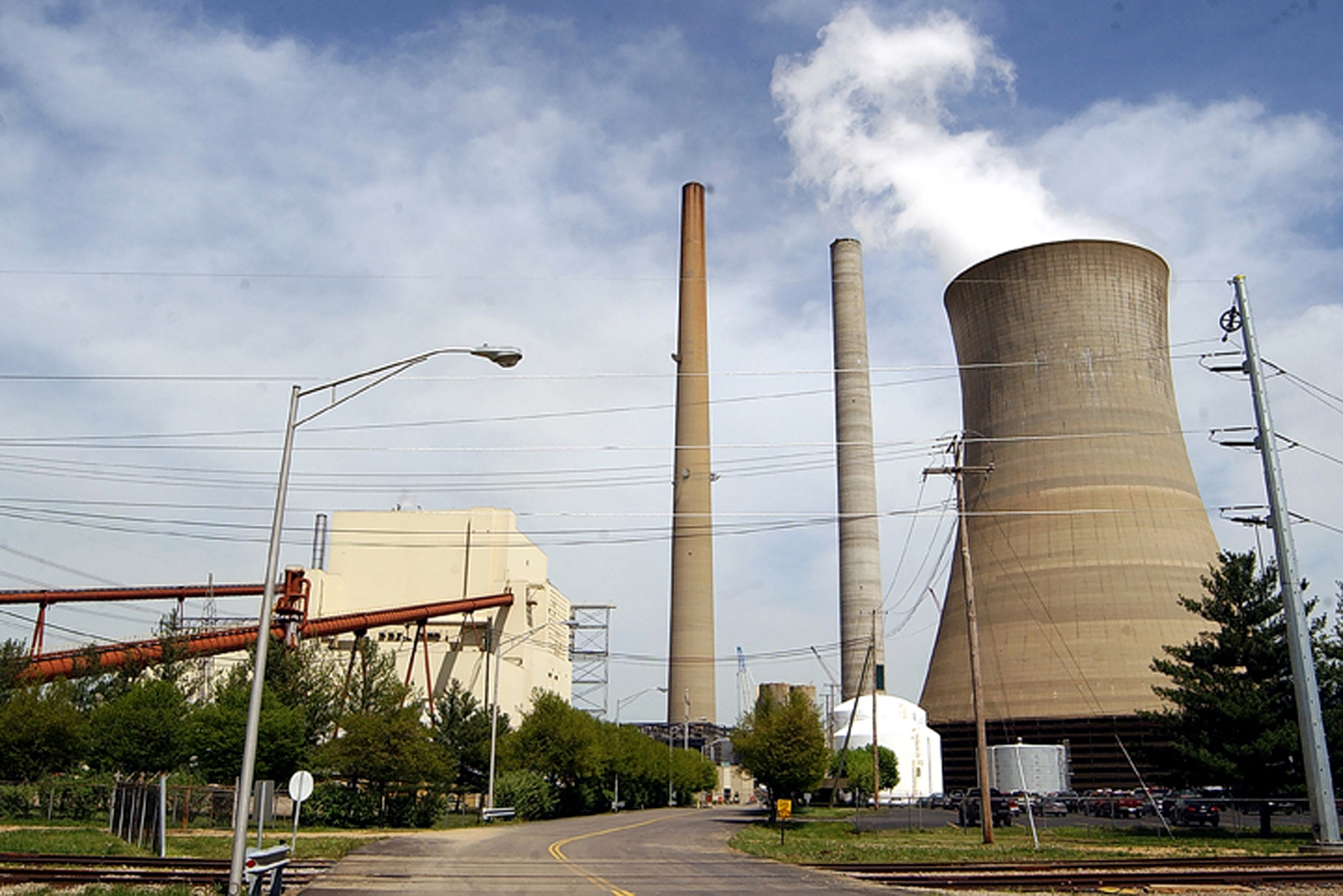 Energy crisis: Back to coal? The turn to Asia, Europe