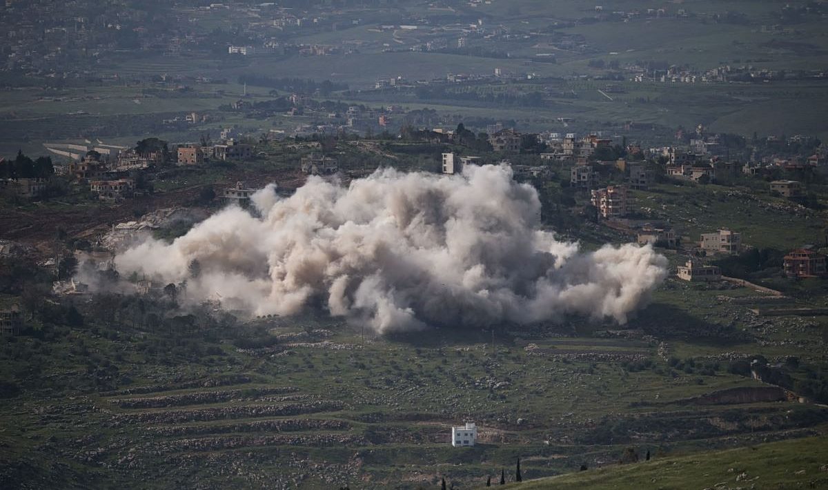 Israel expands its attacks in eastern Lebanon despite the ceasefire