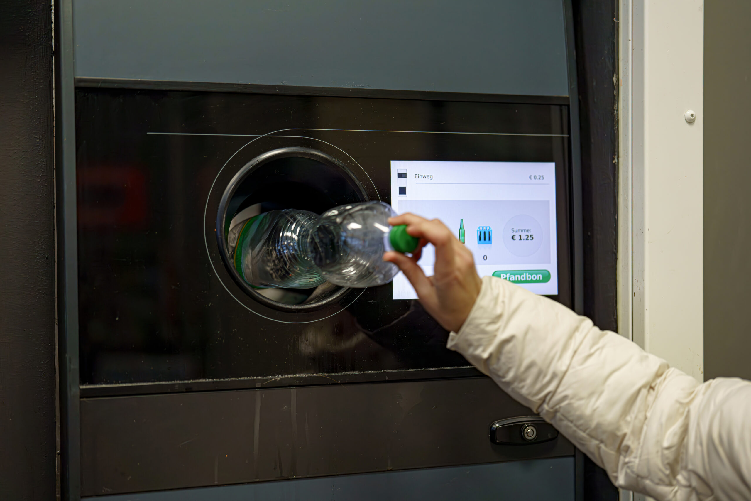 “They will stop being trash and become worth money”: new system for collecting bottles and cans will come into force on this day and if you don’t use them you will lose that value