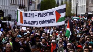 An engineer from Dublin City Council, about the Palestinian flag that has been on its highest monument for seven months: "Someone could appear and leave another one"