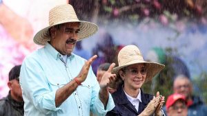 The US allows Venezuela to pay for the defense of Maduro and his wife