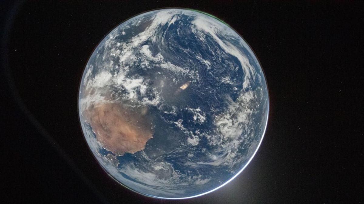 Flat Earthers, now what?: NASA publishes the first image of the Earth since the Artemis II expedition to the Moon