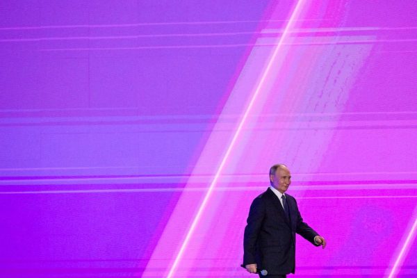 Putin's difficult spring: From whining about Ukraine to the war... of influencers