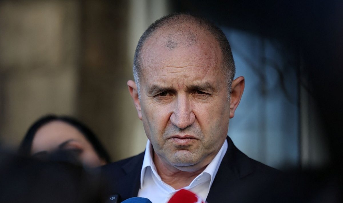 Bulgaria: Rumen Radev's sweeping victory "freezes" Brussels