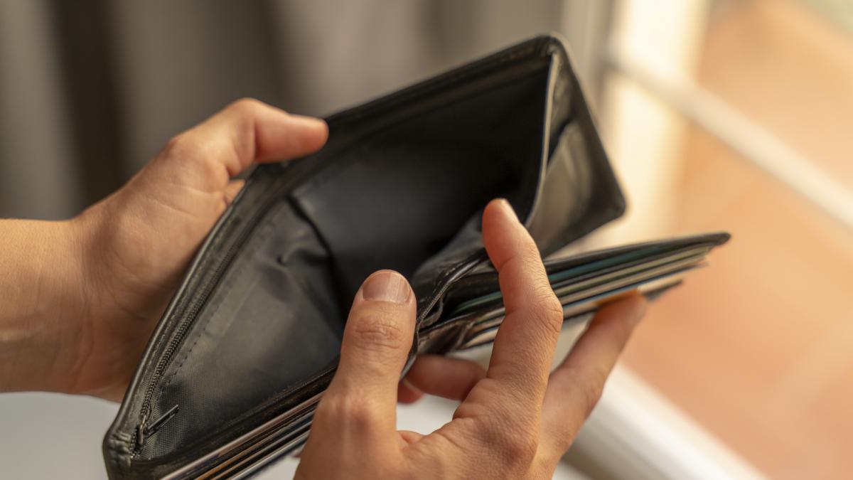 Experts warn: if the war in Iran does not end soon, Spaniards will pay more for gasoline, flights, shopping baskets and mortgages at the same time