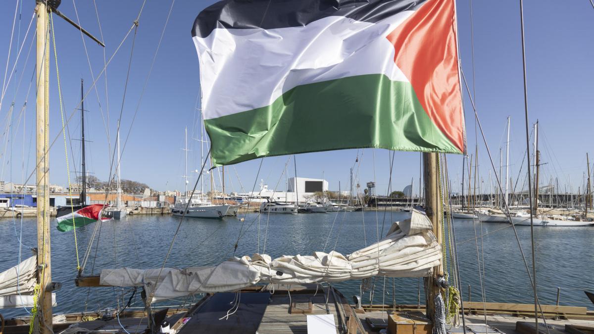 The Global Sumud Flotilla, facing a new attempt to break the Israeli blockade of Gaza, now with Greenpeace and Open Arms