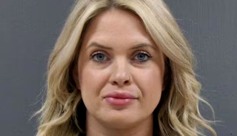 “Boutique Bandit”. Pamela has already been arrested 17 times this year. Not trapped
