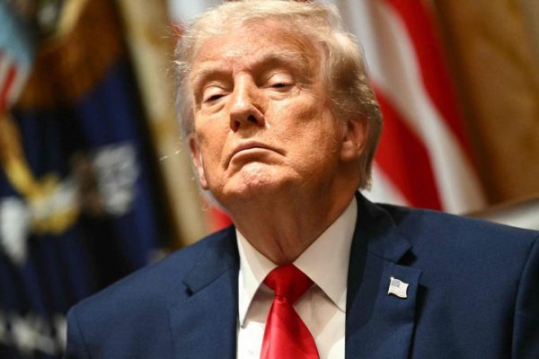 Trump rejects a pact that allows Iran to control the Strait of Hormuz