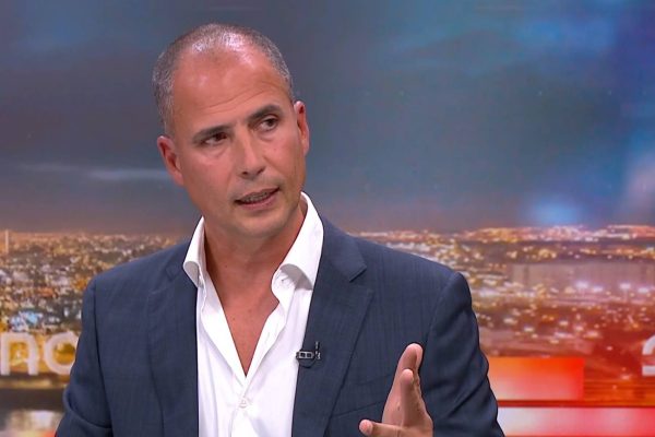 Ricardo Araújo Pereira on Donald Trump: "It's very difficult to clown a clown"