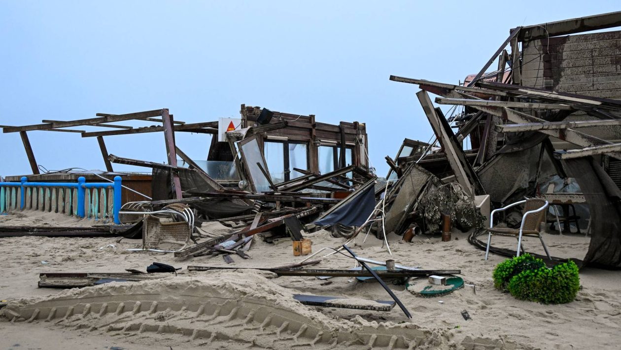 Winter storms reduce the number of beaches in 2026