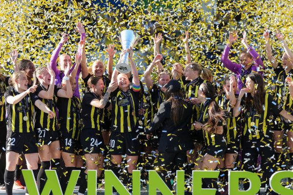 In the Swedish final, Hacken beats Hammerby to win the 1st edition of the women's European Cup