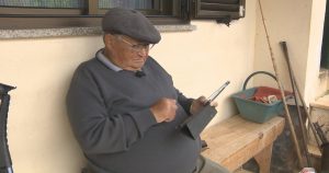 Tablets help seniors combat isolation and promote active aging