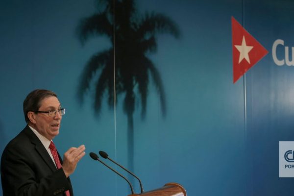 "Cuba defends itself with ideas and will defend itself with weapons": Cuban government responds to Trump