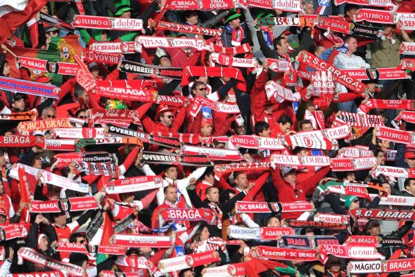 Everyone at Praça do Município: Braga will have a big screen for the Europa League semi-finals