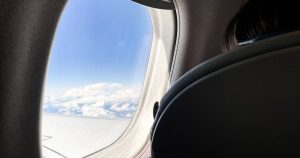 Contact case: identified French citizen who traveled on the same flight as a woman infected with hantavirus