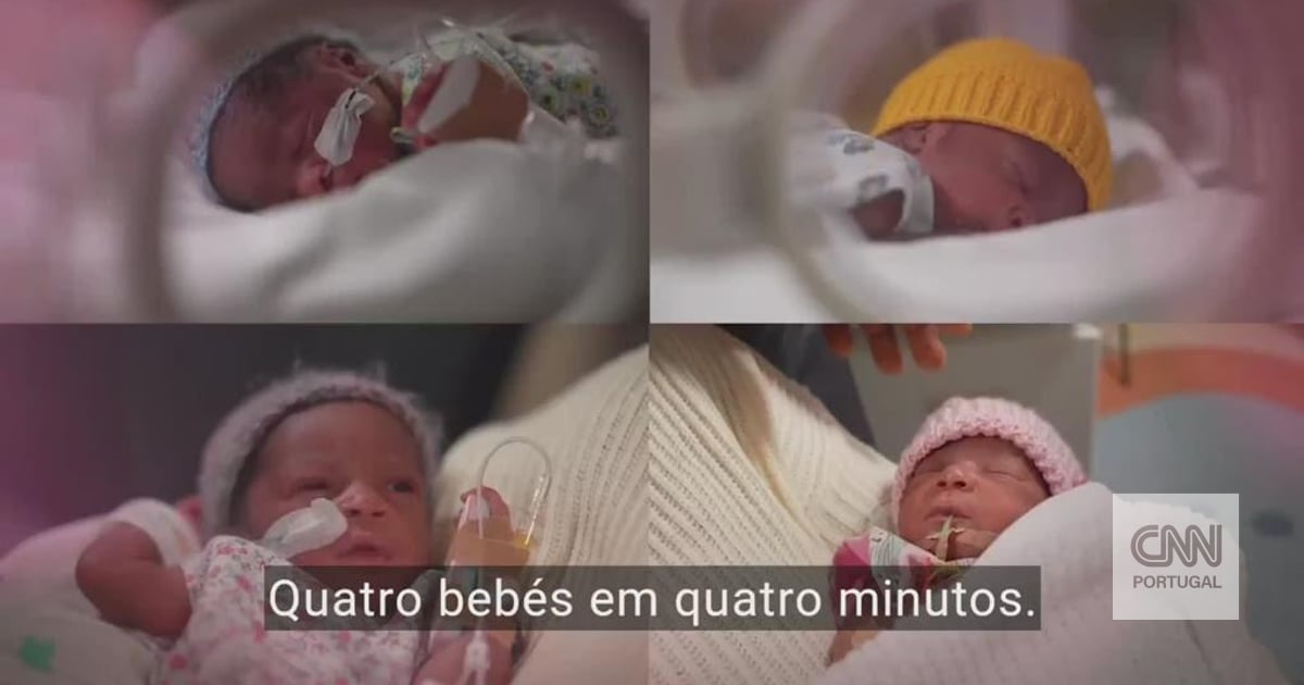 And now something rare: this woman gave birth to quadruplets after having difficulties getting pregnant