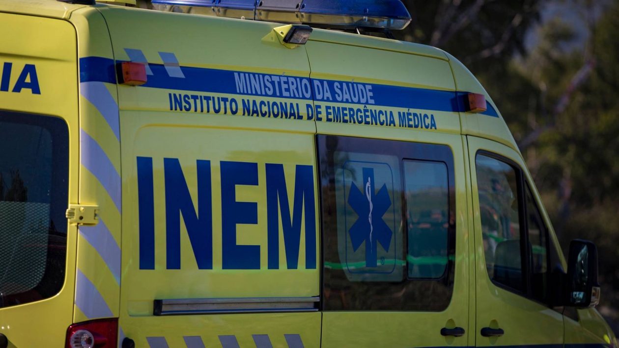 INEM technicians warn that urgent transport of children between hospitals is compromised