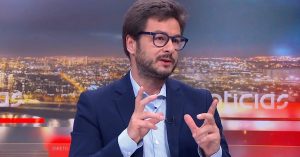 Henry Raposo" The man who wants to assume his paternity is mocked"
