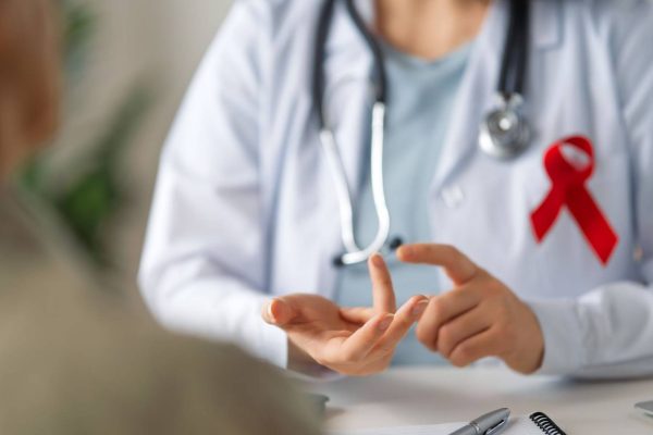 What do we know about HIV? Advances in treatment and window of opportunity after exposure