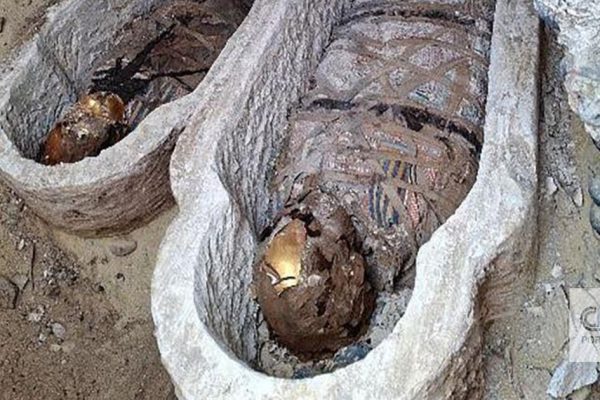 It is the first discovery of its kind: Egyptian mummy unearthed with literary text in the abdomen