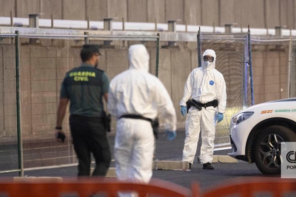 Two last flights to repatriate passengers and crew from the ship where a hantavirus outbreak occurred have landed in the Netherlands