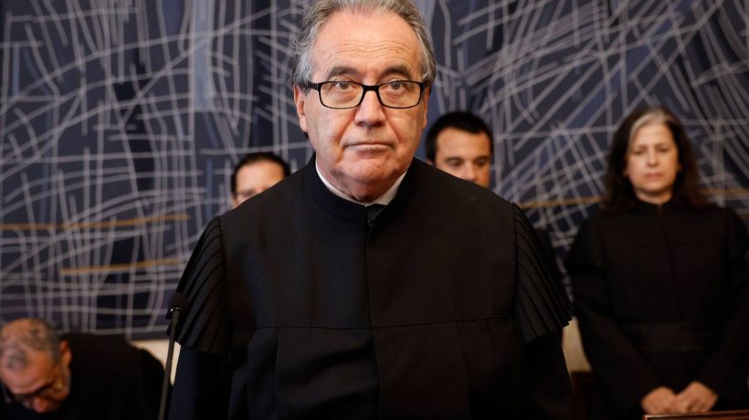 President of the Constitutional Court announces resignation from office