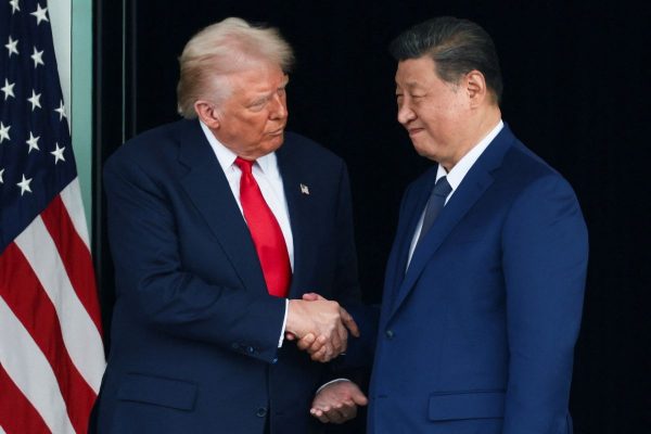 Trump's visit to China: The road to Beijing passes through the Straits of Hormuz