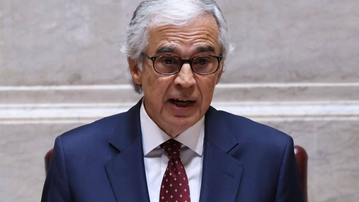 Aguiar-Branco asks PSD, Chega and PS to present candidates to the Constitutional Court