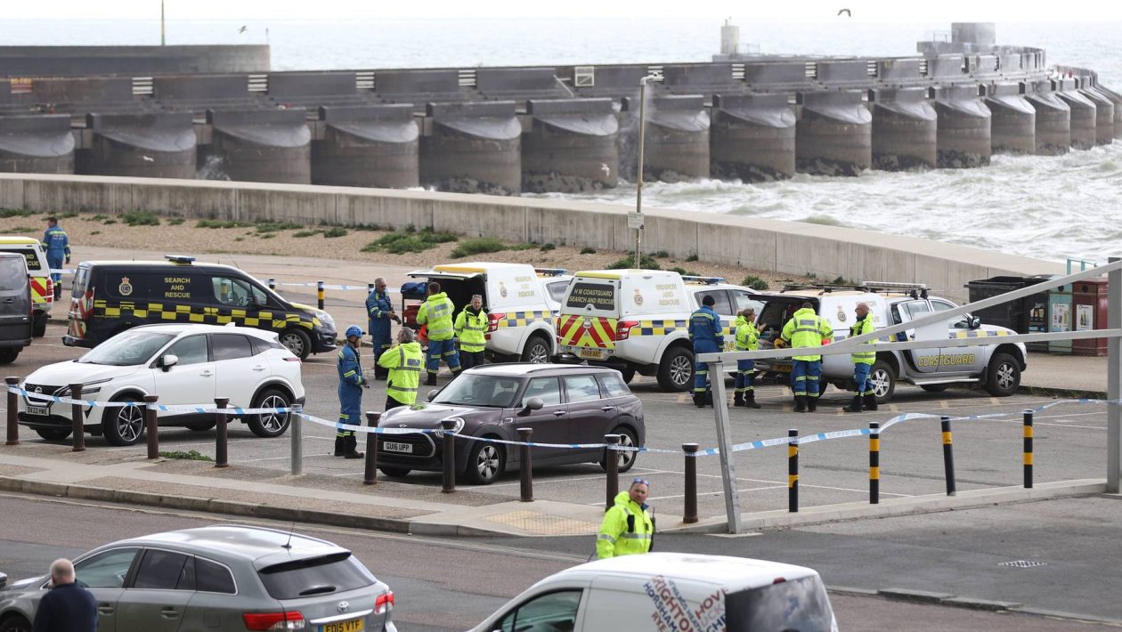 "It's a devastating tragedy": bodies of three women found on beach in southern England