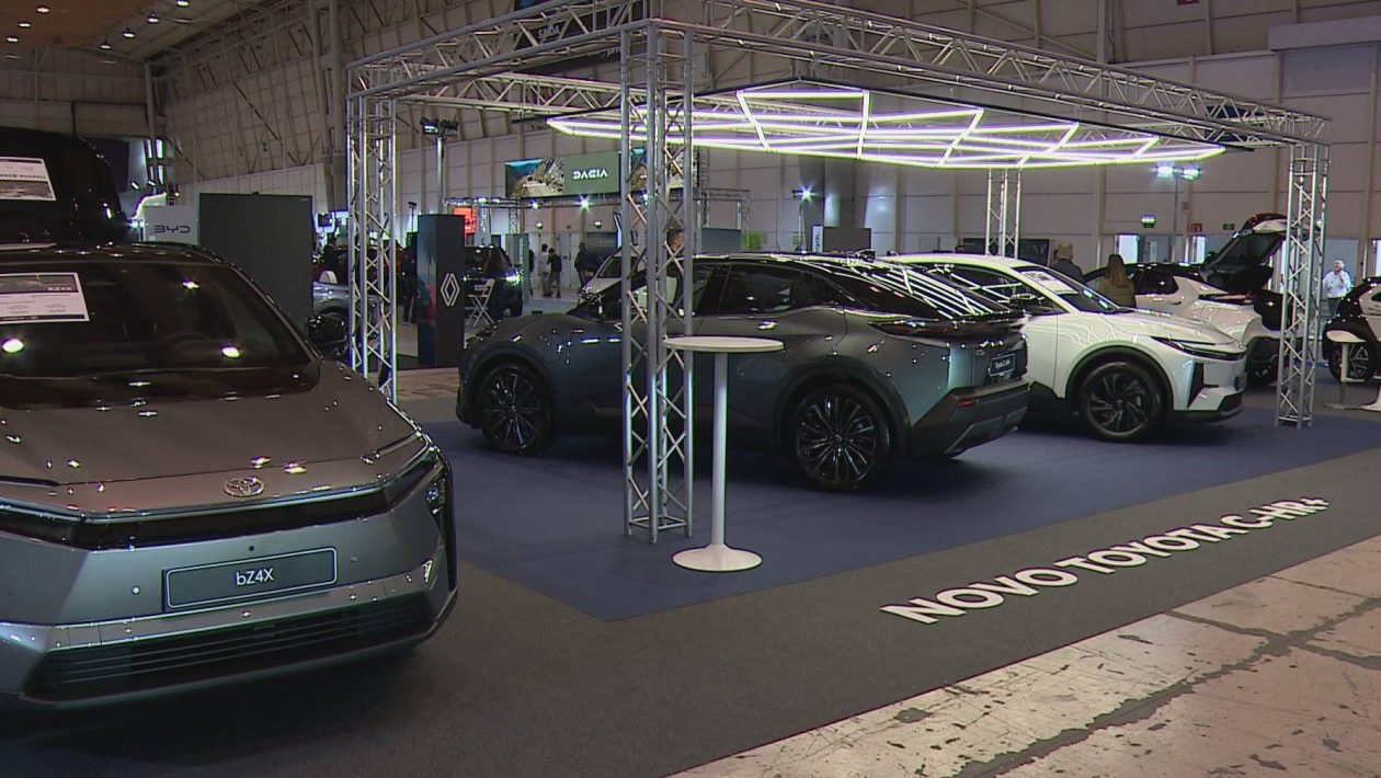 Are you thinking about buying a hybrid or electric car? FIL hosts Motor Show until Sunday