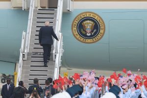 Trump to Iran: "Freeze" the nuclear program for 20 years and "commit"