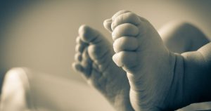 "Maria" accuses ex-partner of taking away her daughter when she was just a month and a half old