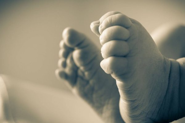 "Maria" accuses ex-partner of taking away her daughter when she was just a month and a half old