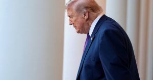 Trump intensifies threats to Iran: "Time is running out"