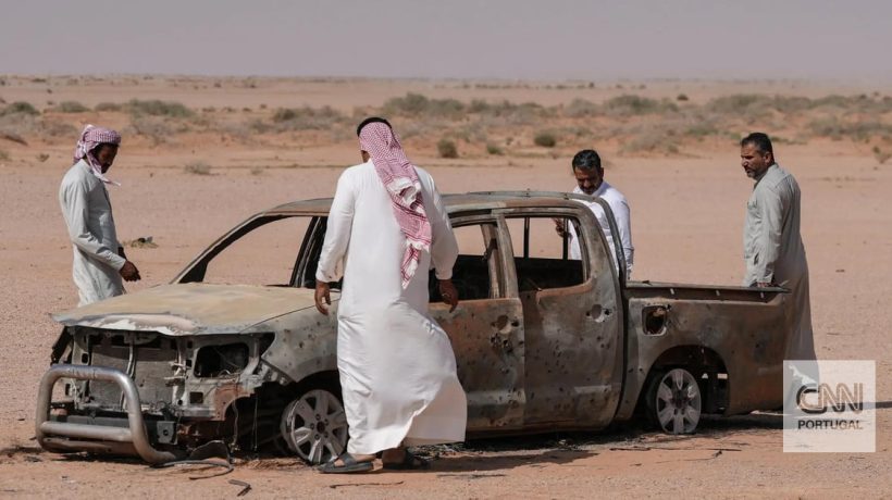 The story of the young pastor who found a secret Israeli military base used against Iran in the desert. He ended up dead