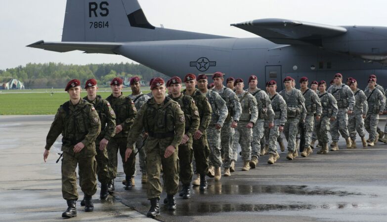 Poland learned from the press that 4,000 US troops would not arrive: email was lost