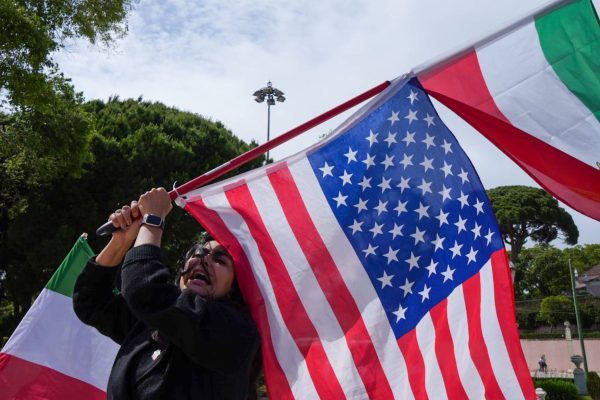 Iran warns US that it "has its finger on the trigger" to respond to any new offensive