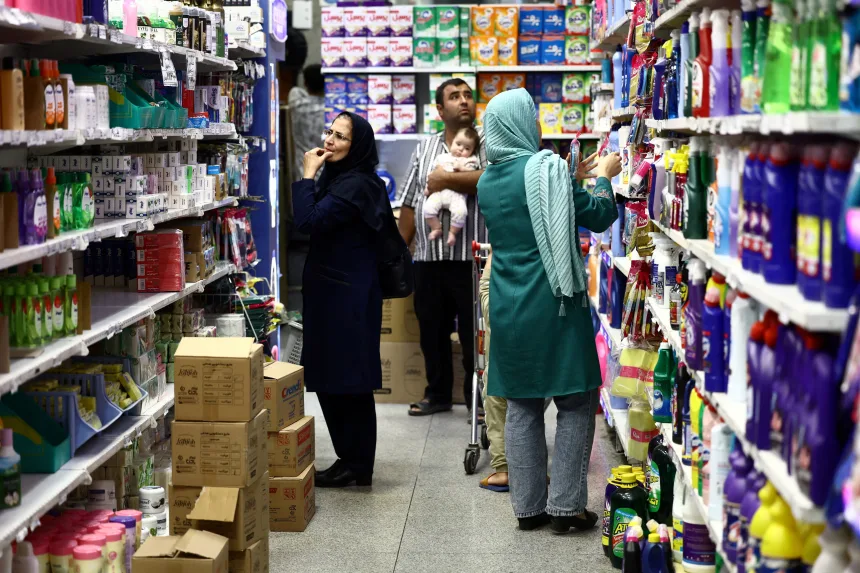Hormuz, Lebanon, nuclear, sanctions. What to expect from the US-Iran memorandum to end the war