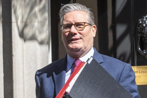 Starmer faces crucial British government meeting amid growing calls for resignation