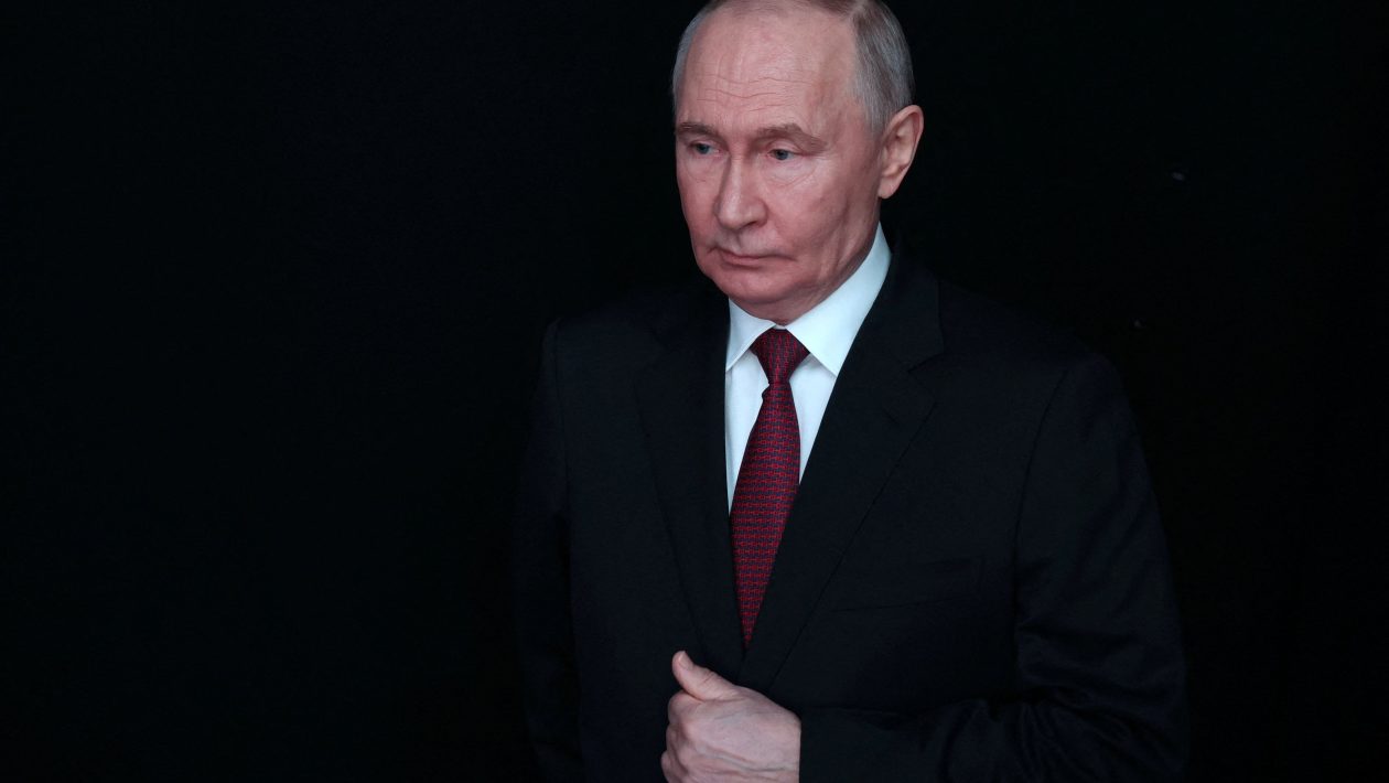 Putin: The historical record of isolation of 196 days