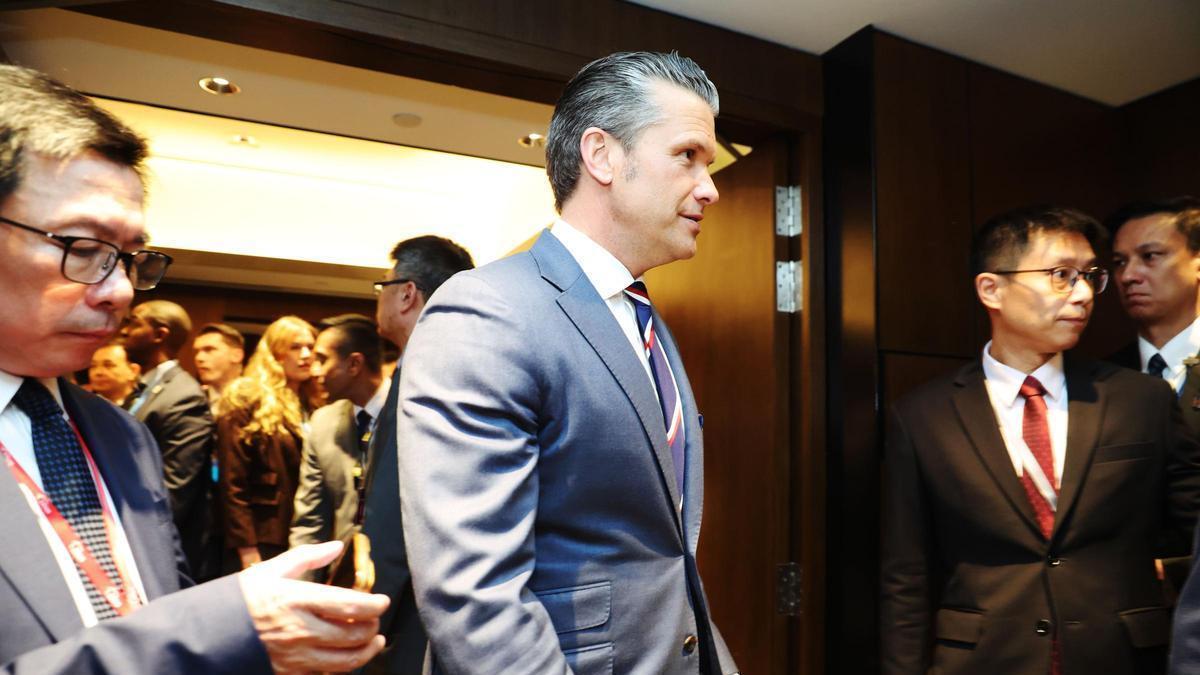 Hegseth offers US weapons to Asia against the Chinese threat