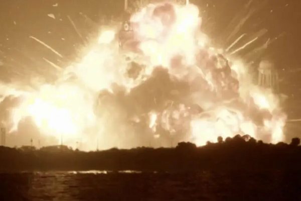 “It’s a very difficult day.” Blue Origin rocket explodes on launch pad