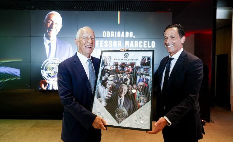 Marcelo Rebelo de Sousa honored for his contribution to football