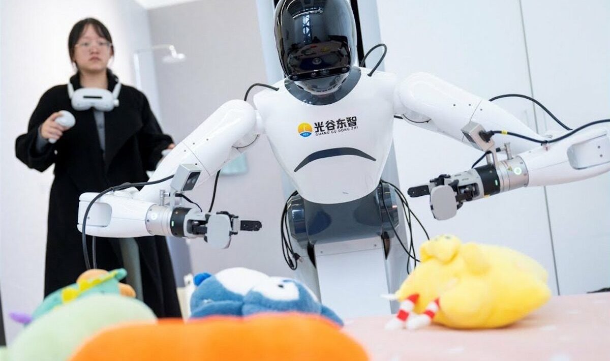 Opened the first school for humanoids