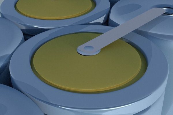 Young Portuguese man created sustainable lithium battery – and won prize