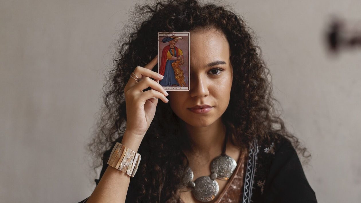 Fortune tellers do not guess that AI will replace them. Until then… enjoy