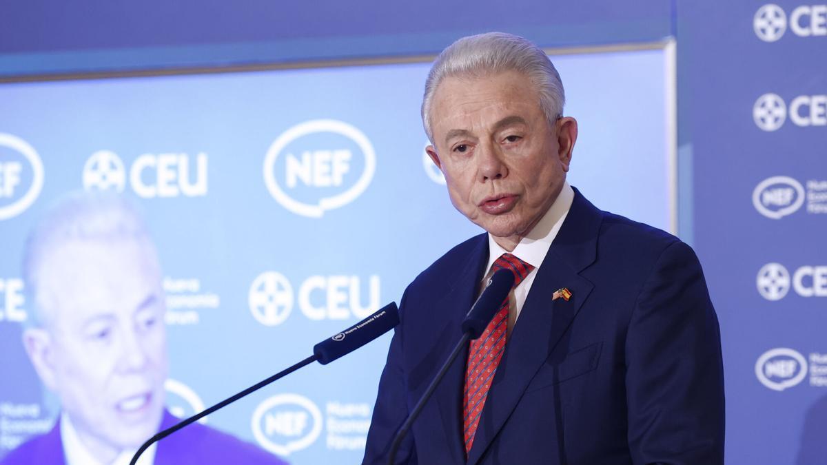 The US ambassador defends Trump's criticism of Spain: "It is nothing against the Spanish people; it is against the Government"