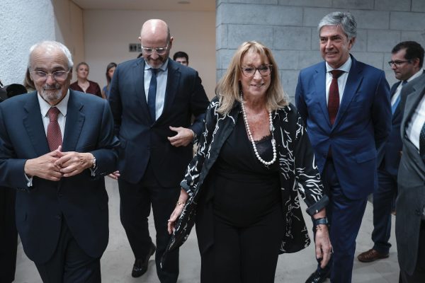 Government wants to increase the salary of 111 thousand private workers