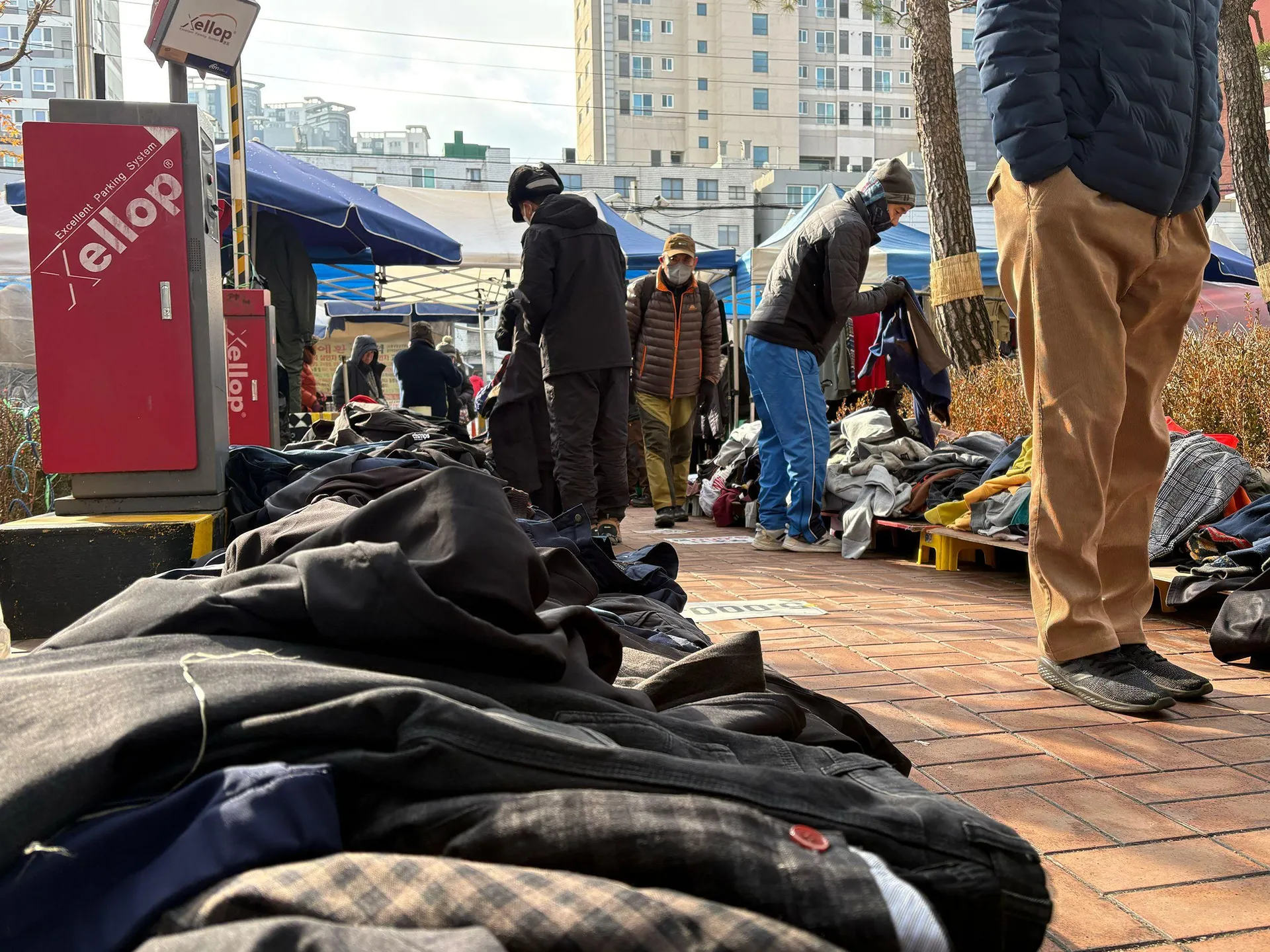 Every weekend there are thousands of people hunting for treasure in these streets