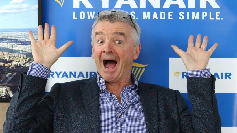 Ryanair fed up with drunk passengers. “Who needs beer at six in the morning?”